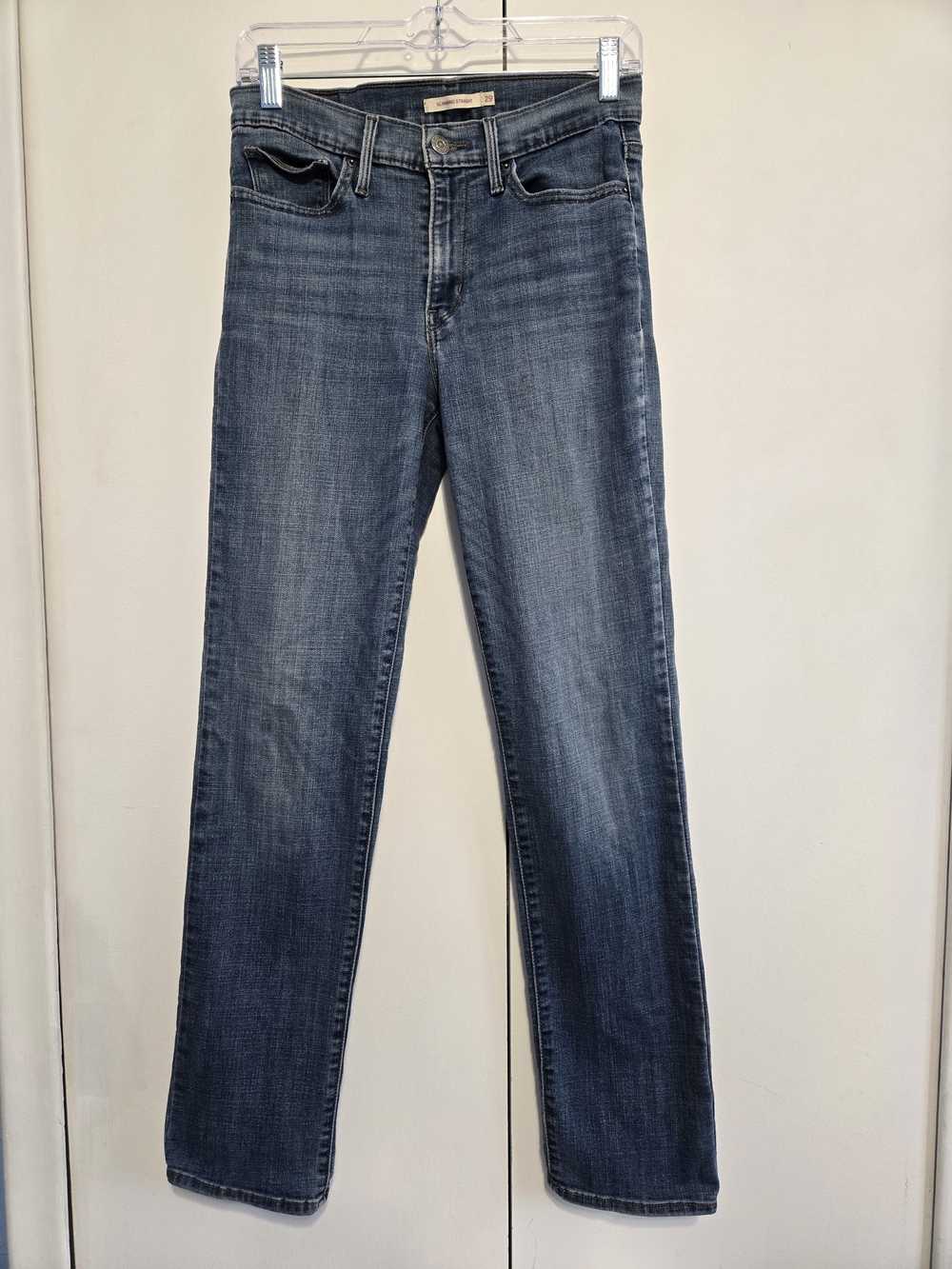 Levi's Slimming Straight Jeans 29 32 Medium Wash Blue Straight Leg Denim
